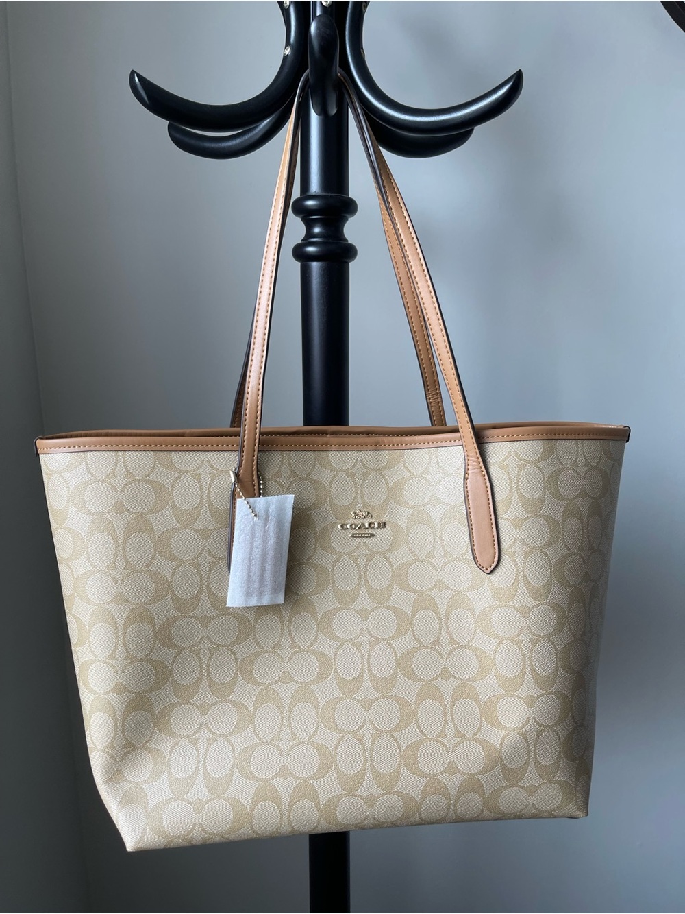 NEW Coach Beige Signature Canvas City Tote Bag, Large - Khaki/Brown/Gold